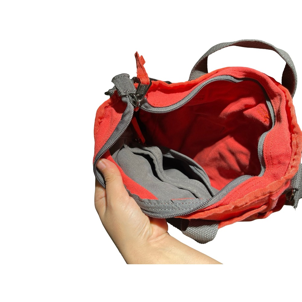 Duluth Trading Co Fire Hose Canvas Crossbody Bag Red Utility Tote Zip Top - Picture 3 of 8